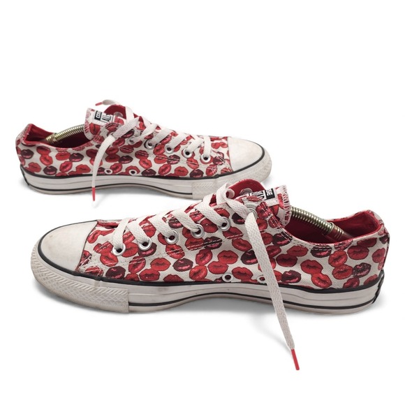 Converse Chuck Taylor All Star Low Top Lip Print Sneakers Shoes Women's Size 10 - Picture 2 of 8